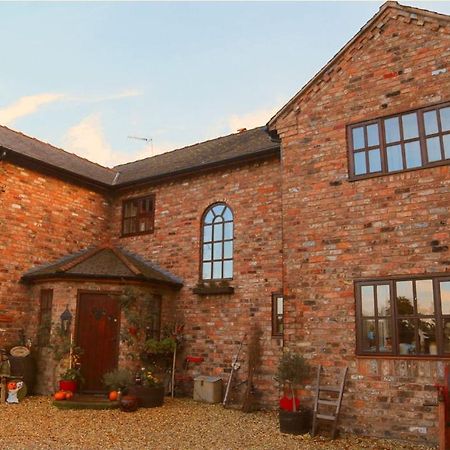 Bumbleberry Cottage Gresford Exterior photo